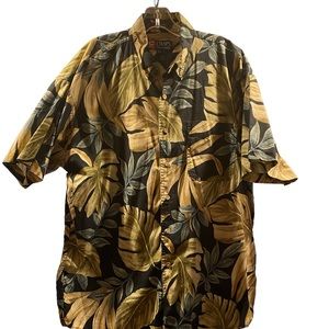 Chaps Ralph Lauren Mens size L 100% Cotton short sleeve Hawaiian floral shirt